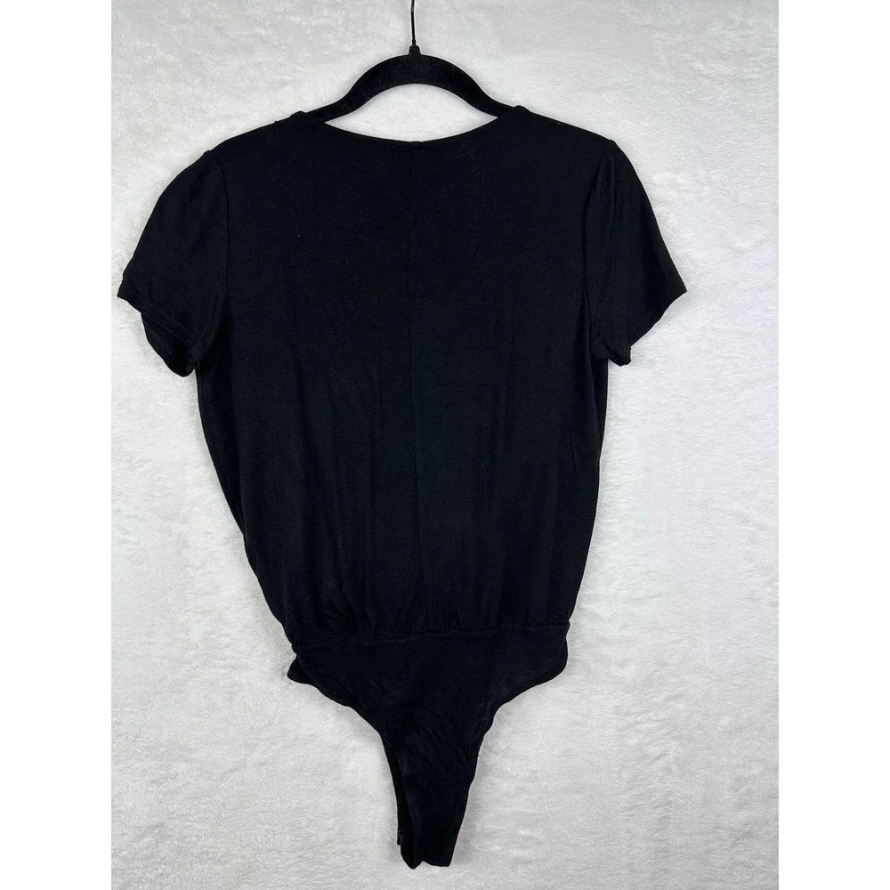 Lulus Womens Top Bodysuit Black Short Sleeve Size XS Satin Lined Edge EUC - Picture 10 of 11